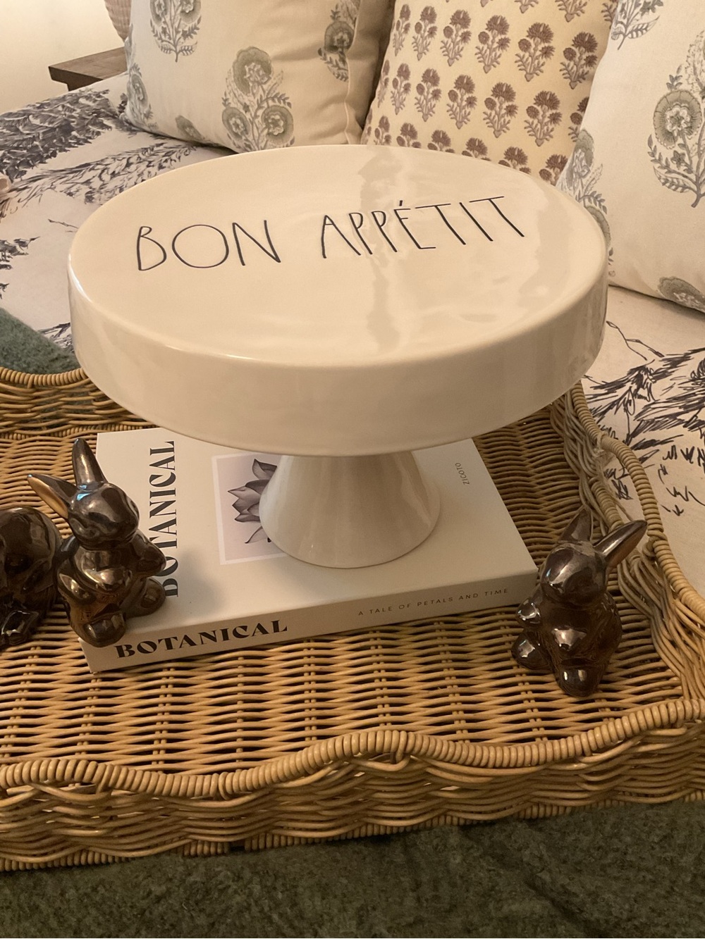 Rae Dunn BON APPÉTIT Pedestal Cake Stand - Picture 2 of 9